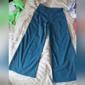 Tek Gear Teal Ultrastretch Wide Leg Crop Pants, Size Medium